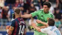 Kiper Ngamuk di Spanyol, Tinju Lawan! Hukuman 12 Laga Menanti.